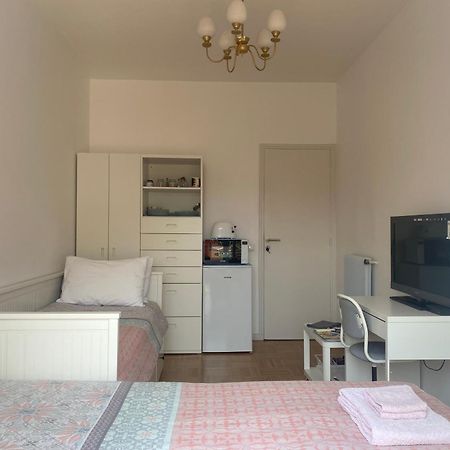 Mirela'S Private Room With Key, Ac, Lift & Balcony In The Center Of Nice On The Cote D'Azur Luaran gambar