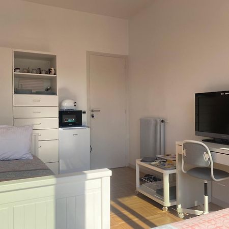 Mirela'S Private Room With Key, Ac, Lift & Balcony In The Center Of Nice On The Cote D'Azur Luaran gambar